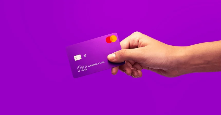 Internet gratuita, milhas e cashback no Nubank: veja como aderir aos benefícios